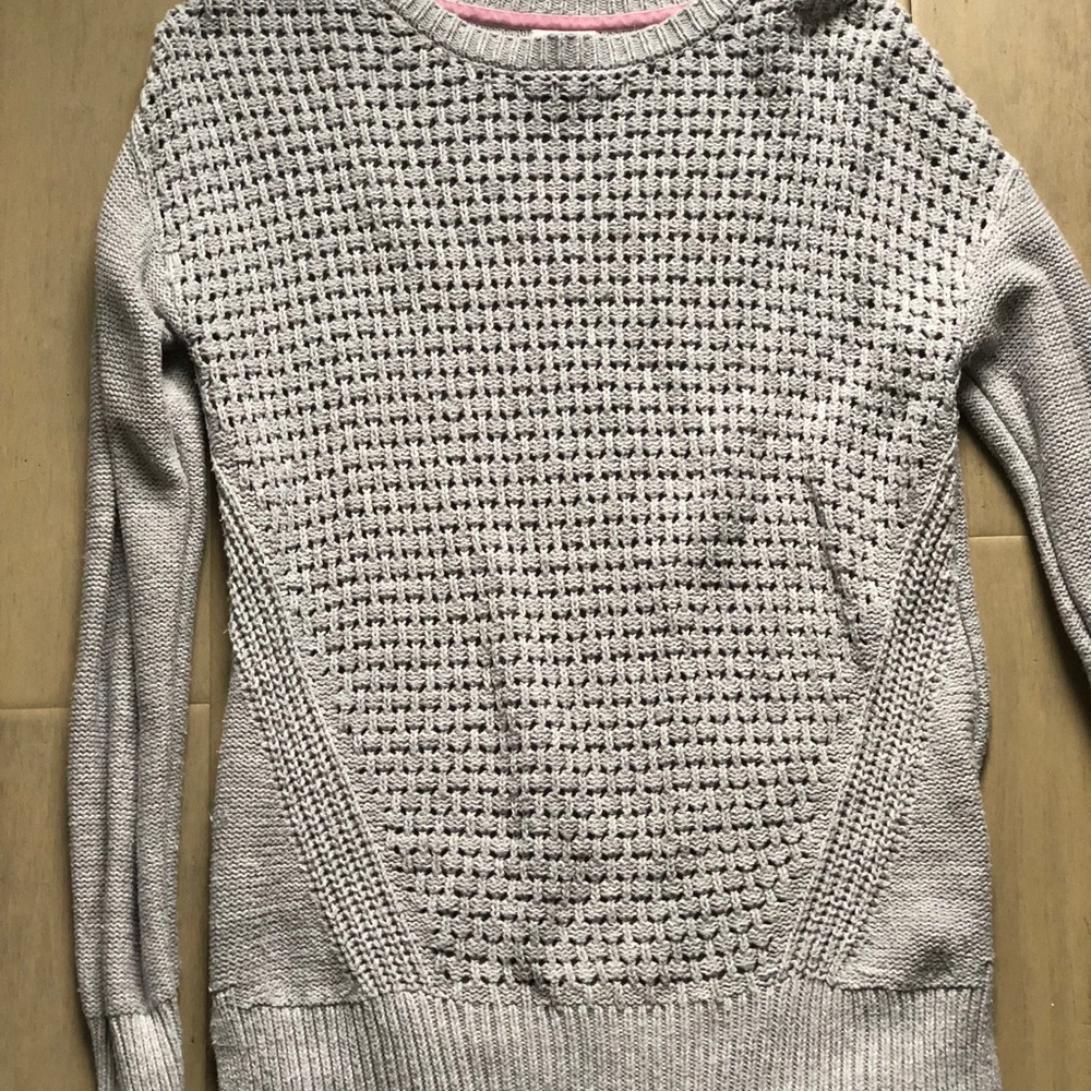 🌺 3 for $30 🌺 Light gray sweater